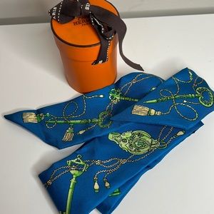 NEW Hermes Twilly Scarf!